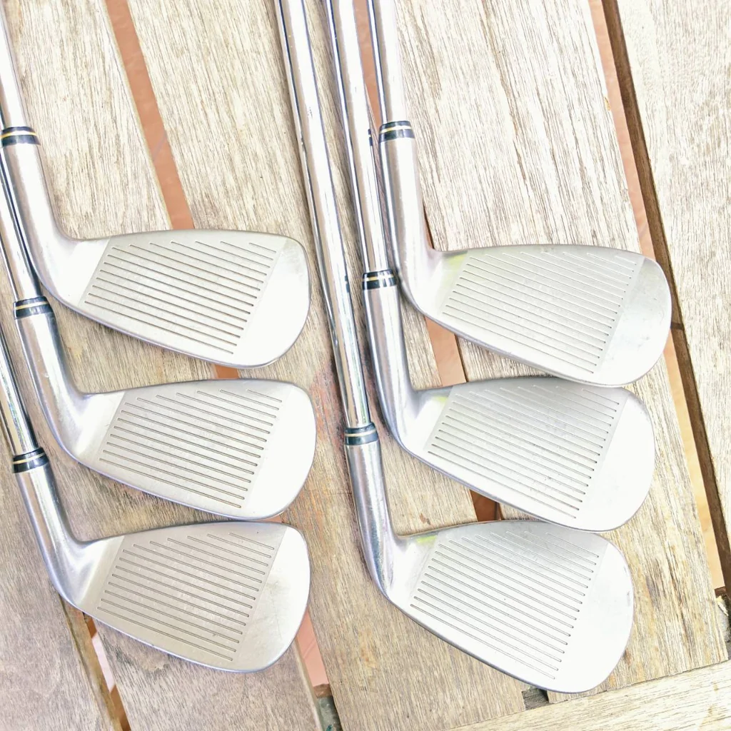 ไม้กอล์ฟมือซ้าย ** Iron Set Srixon I-601 แม่นยำ ทรงพลัง ชดเชยความผิดพลาดสูงสุดในรูปทรงระดับทัวร์! ไม้กอล์ฟมือซ้าย ** Iron Set Srixon I-601 แม่นยำ ทรงพลัง ชดเชยความผิดพลาดสูงสุดในรูปทรงระดับทัวร์!