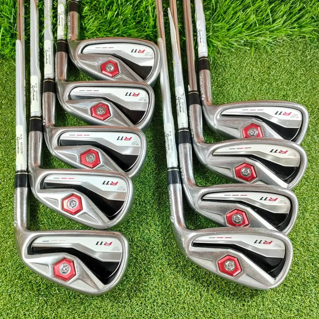 ชุดเหล็ก TAYLORMADE R11 มีเหล็ก 4 - PW AW SW สภาพสวยเลยครับ ตีดี ตีง่าย ตีไกลครับ สวยๆนานๆเข้ามา ชุดเหล็ก TAYLORMADE R11 มีเหล็ก 4 - PW AW SW สภาพสวยเลยครับ ตีดี ตีง่าย ตีไกลครับ สวยๆนานๆเข้ามา