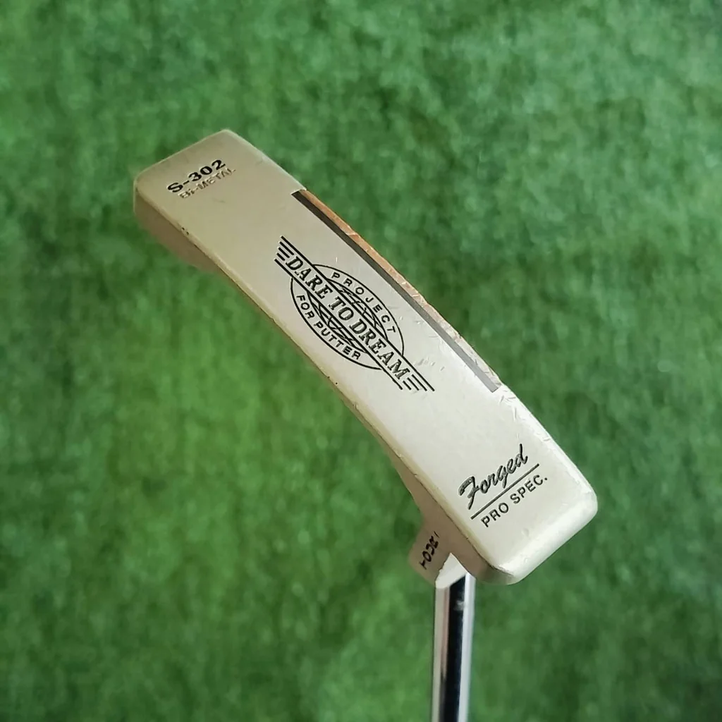 PUTTER MIZUNO DARE TO DREAM S-302 เป็นเหล็ก FORGED JAPAN หายากในพัตเตอร์ ความยาว 34 นิ้ว สุดยอดพัตเตอร์ลิมิเต็ด ไม้กอล์ฟพรีเมี่ยมมือสอง ของแท้ By NakaraLuxurious PUTTER MIZUNO DARE TO DREAM S-302 เป็นเหล็ก FORGED JAPAN หายากในพัตเตอร์ ความยาว 34 นิ้ว สุดยอดพัตเตอร์ลิมิเต็ด ไม้กอล์ฟพรีเมี่ยมมือสอง ของแท้ By NakaraLuxurious