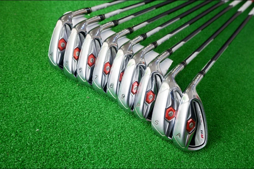 IRONSET TAYLORMADE R11 IRONSET TAYLORMADE R11