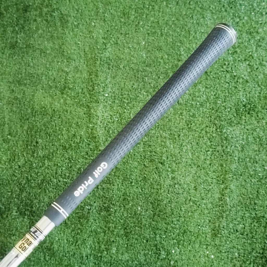 ชุดเหล็ก NIKE CCI FORGED มีเหล็ก 3 4 5 6 7 8 9 เเละ PW ก้าน DYNAMIC GOLD S300 สภาพเดืมๆ ตีง่าย ตัว FORGED วัสดุพรีเมี่ยม นุ่มมาก และเป็นเหล็กที่ตีมันส์มากๆเลยค่ะ ไม้กอล์ฟพรีเมี่ยมมือสอง ของแท้ By NakaraLuxurious ชุดเหล็ก NIKE CCI FORGED มีเหล็ก 3 4 5 6 7 8 9 เเละ PW ก้าน DYNAMIC GOLD S300 สภาพเดืมๆ ตีง่าย ตัว FORGED วัสดุพรีเมี่ยม นุ่มมาก และเป็นเหล็กที่ตีมันส์มากๆเลยค่ะ ไม้กอล์ฟพรีเมี่ยมมือสอง ของแท้ By NakaraLuxurious
