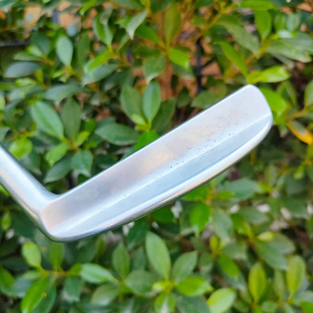 PUTTER HIROHONMA CLASSIC FEL 1002 ความยาว 34 นิ้ว PUTTER HIROHONMA CLASSIC FEL 1002 ความยาว 34 นิ้ว