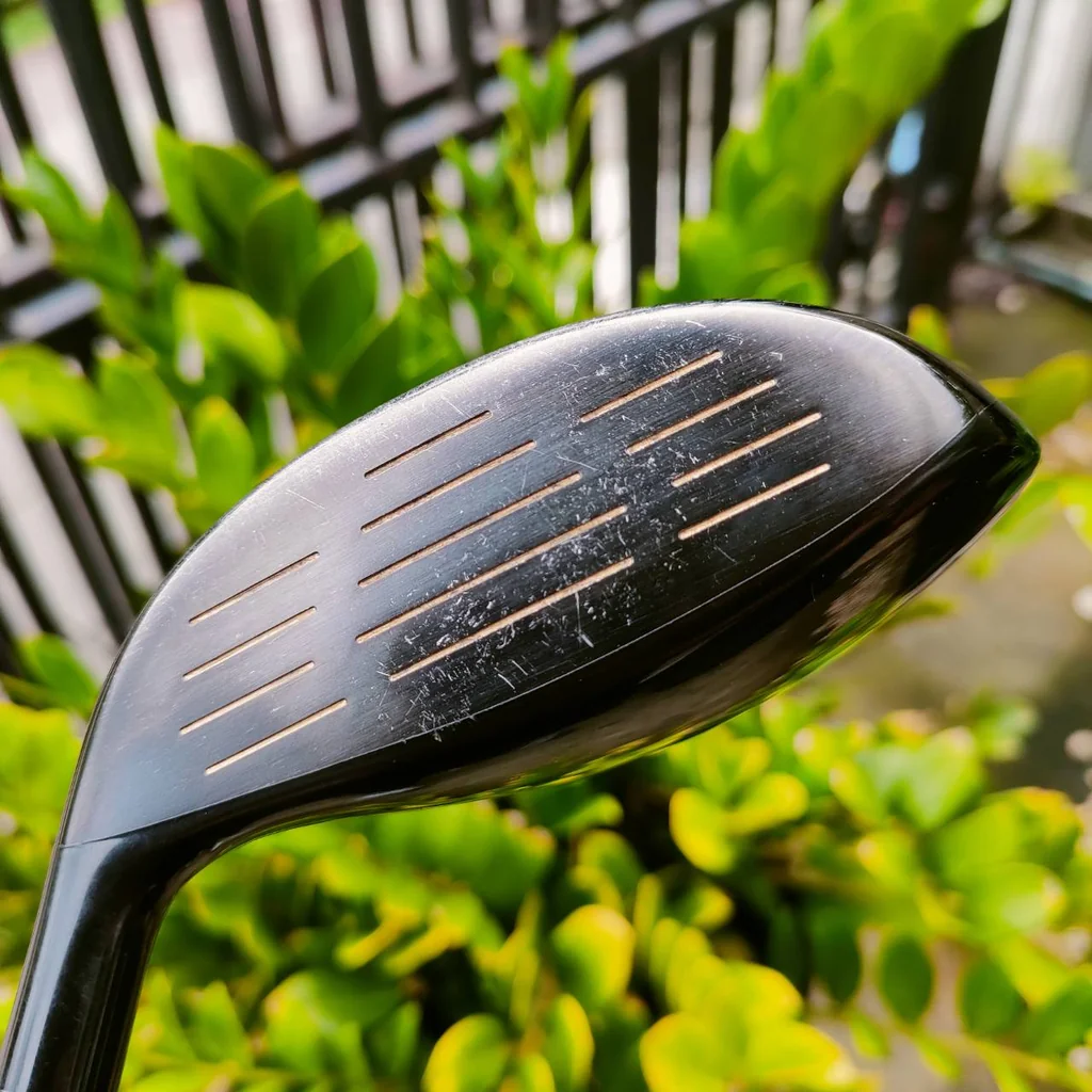 FW3 Voltio Ninja Black องศา 15 ก้าน Fujikura Speeder 378 Evolution flex R ก้านน้ำหนักเบาแบบมากๆ เร่งสปีดได้ดี ระยะประมาณ 210 - 220 หลา ตีโดนง่าย ไม้กอล์ฟพรีเมี่ยมมือสอง ของแท้ By NakaraLuxurious FW3 Voltio Ninja Black องศา 15 ก้าน Fujikura Speeder 378 Evolution flex R ก้านน้ำหนักเบาแบบมากๆ เร่งสปีดได้ดี ระยะประมาณ 210 - 220 หลา ตีโดนง่าย ไม้กอล์ฟพรีเมี่ยมมือสอง ของแท้ By NakaraLuxurious