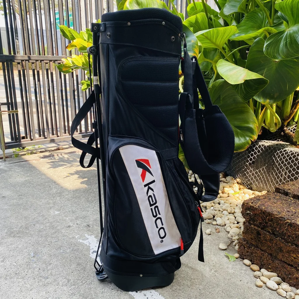 ถุงกอล์ฟ KASCO แบบมีขาตั้ง (STAND BAG) ดีไซน์ทันสมัยที่มาพร้อมฟังก์ชันการใช้งานที่ครบครัน ❤🔥 ถุงกอล์ฟ KASCO แบบมีขาตั้ง (STAND BAG) ดีไซน์ทันสมัยที่มาพร้อมฟังก์ชันการใช้งานที่ครบครัน ❤🔥