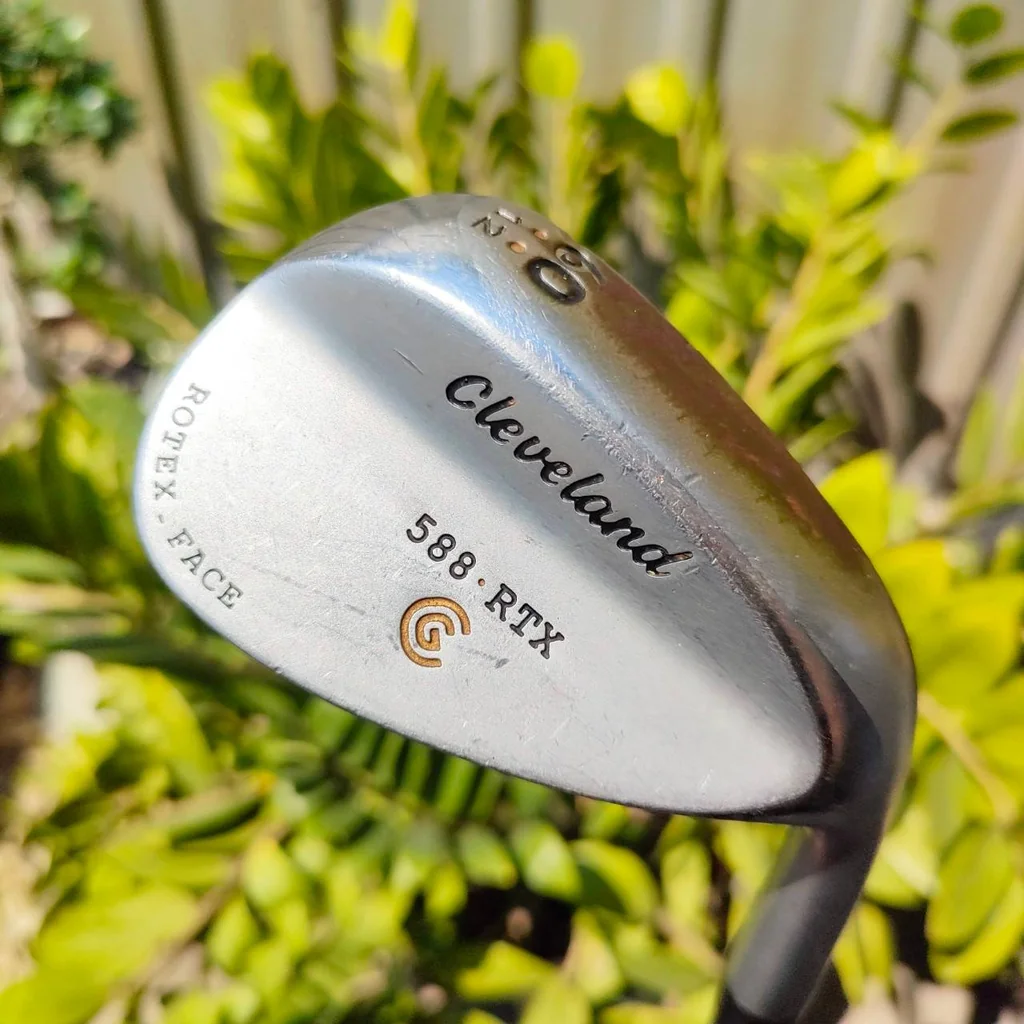 WEDGE CLEVELAND 588 RTX องศา 60 เบาท์ 12 ก้าน DYNAMIC GOLD FLEX WEDGE หน้า ROTEX FACE ร่องสี่เหลี่ยมแบบ ZIP ไม้กอล์ฟมือสอง ของแท้ BY NakaraLuxurious WEDGE CLEVELAND 588 RTX องศา 60 เบาท์ 12 ก้าน DYNAMIC GOLD FLEX WEDGE หน้า ROTEX FACE ร่องสี่เหลี่ยมแบบ ZIP ไม้กอล์ฟมือสอง ของแท้ BY NakaraLuxurious
