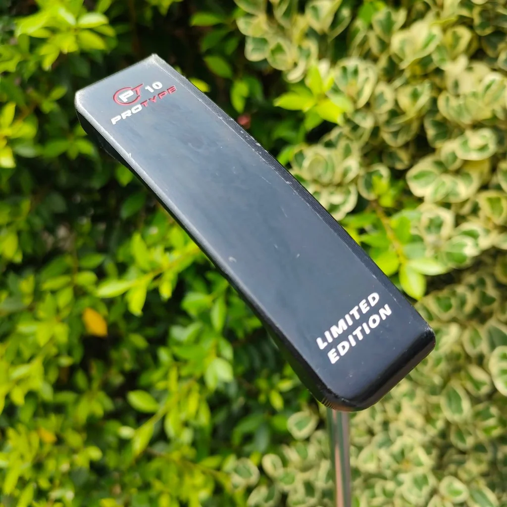 PUTTER ODYSSEY PROTYPE PT10 LIMITED EDITION ความยาว 34 นิ้ว เทพจัดๆหายาก เป็นรุ่นที่ ODYSSEY กลั่นคุณภาพออกมา ได้แบบสูงสุดจริงๆครับ เกาะไลน์มากแน่นอน PUTTER ODYSSEY PROTYPE PT10 LIMITED EDITION ความยาว 34 นิ้ว เทพจัดๆหายาก เป็นรุ่นที่ ODYSSEY กลั่นคุณภาพออกมา ได้แบบสูงสุดจริงๆครับ เกาะไลน์มากแน่นอน