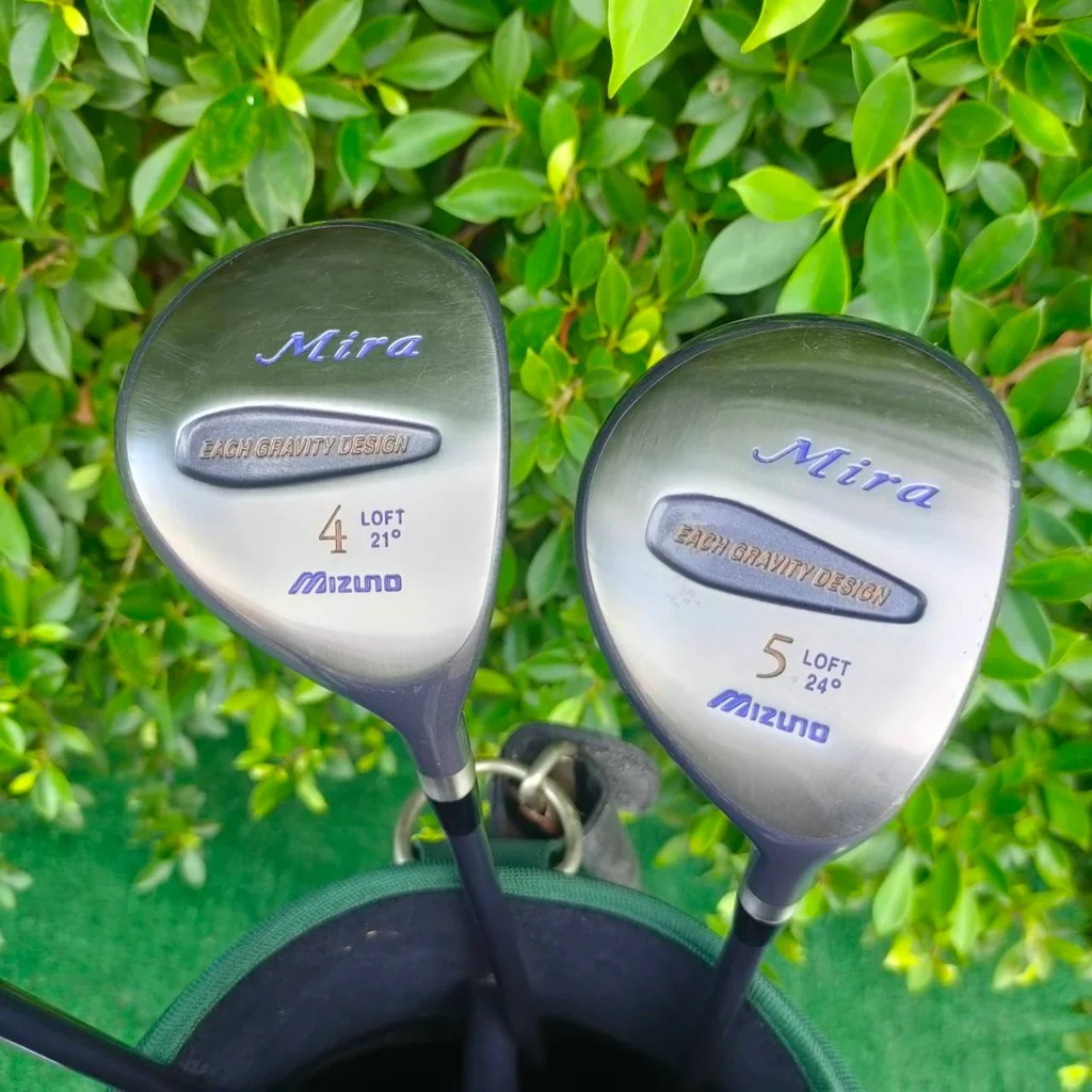 **ไม้กอล์ฟสำหรับผู้หญิง** FULLSET MIZUNO LADY MADE IN JAPAN ทั้งชุดประกอบด้วย ชุดหัวไม้มี Driver หัวไม้ 4 และ 5 ชุดผู้หญิง ถ้าตีด้วยหัวไม้ 4 องศาจะเปิดกว่า ตีง่ายกว่า 3 ถือว่าครบครันดีมากครับ ไม้กอล์ฟมือสอง ของแท้ BY NakaraLuxurious **ไม้กอล์ฟสำหรับผู้หญิง** FULLSET MIZUNO LADY MADE IN JAPAN ทั้งชุดประกอบด้วย ชุดหัวไม้มี Driver หัวไม้ 4 และ 5 ชุดผู้หญิง ถ้าตีด้วยหัวไม้ 4 องศาจะเปิดกว่า ตีง่ายกว่า 3 ถือว่าครบครันดีมากครับ ไม้กอล์ฟมือสอง ของแท้ BY NakaraLuxurious