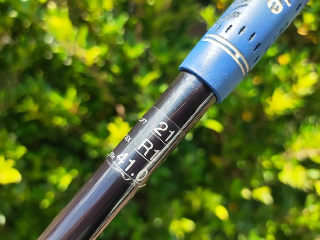 FW S-YARD T9BL MD ไม้กอล์ฟพรีเมี่ยมจากญี่ปุ่น วัสดุ FORGED TITANIUM ก้านยาว 41 นิ้ว องศา 21 FLEX R1 FW S-YARD T9BL MD ไม้กอล์ฟพรีเมี่ยมจากญี่ปุ่น วัสดุ FORGED TITANIUM ก้านยาว 41 นิ้ว องศา 21 FLEX R1