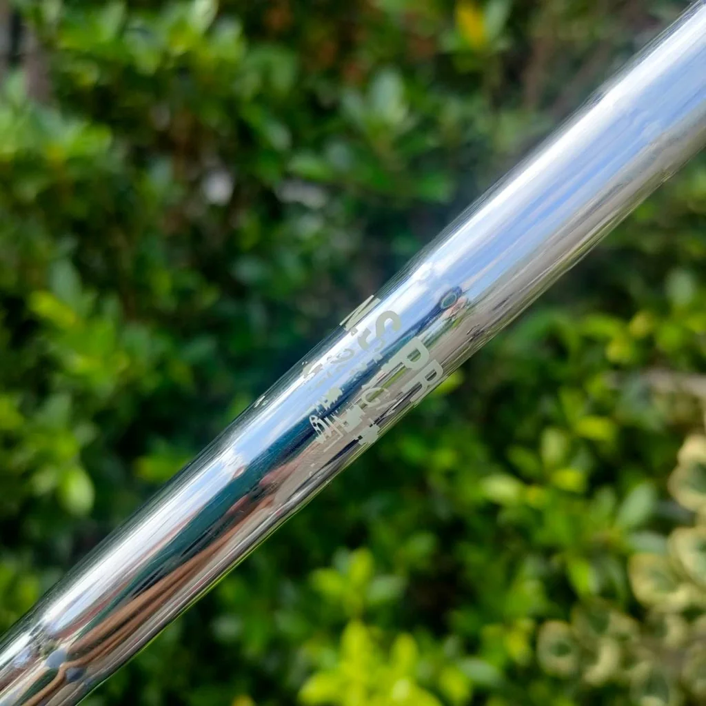 เหล็ก 7 SRIXON Z545 FORGED ก้าน N.S.PRO 980GH FLEX S สุดยอดเหล็ก 7 วัสดุ FORGED พรีเมี่ยมจากญี่ปุ่น วัสดุดีมาก นุ่ม และยังมี CAVITY ช่วยให้ตีง่าย ตัวนี้ทั้งนุ่ม ง่าย ก้านพรีเมี่ยมครับ เหล็ก 7 SRIXON Z545 FORGED ก้าน N.S.PRO 980GH FLEX S สุดยอดเหล็ก 7 วัสดุ FORGED พรีเมี่ยมจากญี่ปุ่น วัสดุดีมาก นุ่ม และยังมี CAVITY ช่วยให้ตีง่าย ตัวนี้ทั้งนุ่ม ง่าย ก้านพรีเมี่ยมครับ