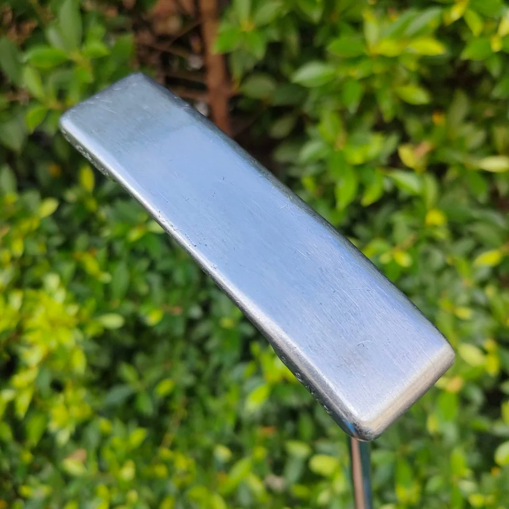 PUTTER PING ANSER 2 ความยาว 34 นิ้ว ก้าน PING KARSTEN ใส่กริพ GOLF PRIDE อย่างดี!! ไม้กอล์ฟมือสอง ของแท้ BY NakaraLuxurious PUTTER PING ANSER 2 ความยาว 34 นิ้ว ก้าน PING KARSTEN ใส่กริพ GOLF PRIDE อย่างดี!! ไม้กอล์ฟมือสอง ของแท้ BY NakaraLuxurious