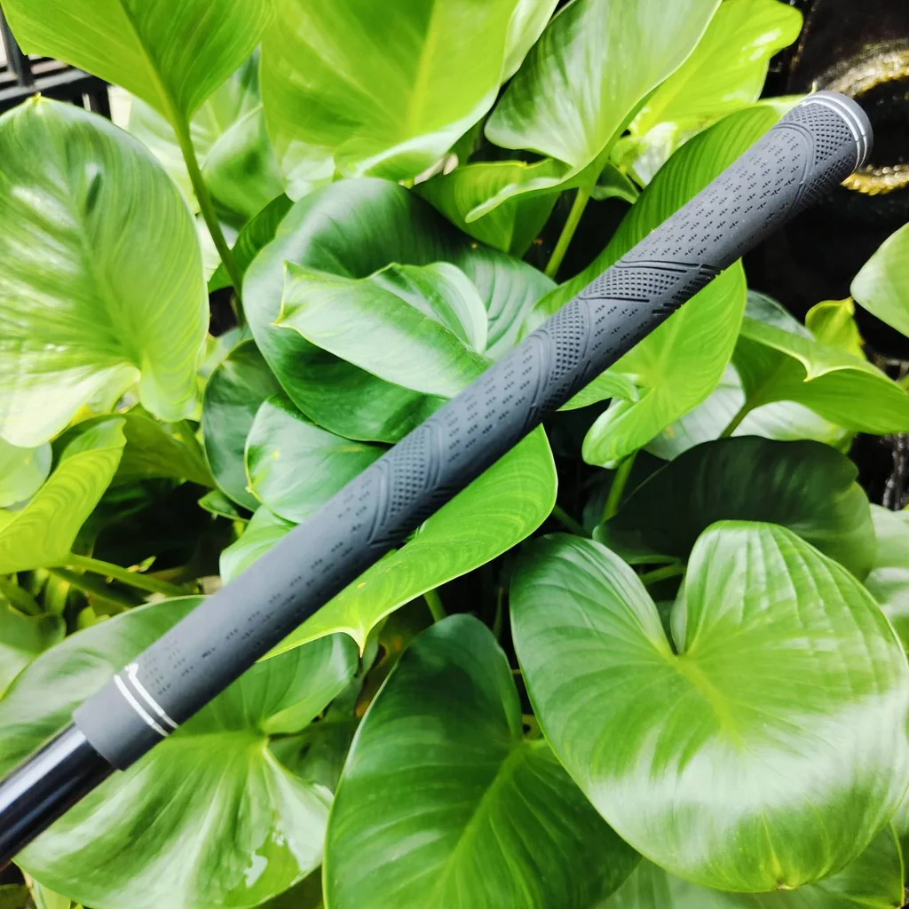 ***ไม้กอล์ฟมือซ้าย*** Driver WORLD EAGLE F-01 ก้าน ผลิตจาก TORAY FLEX S หัวใหญ่ตีง่ายๆ ของดีราคาถูก!!! ไม้กอล์ฟพรีเมี่ยมมือสอง ของแท้ By NakaraLuxurious