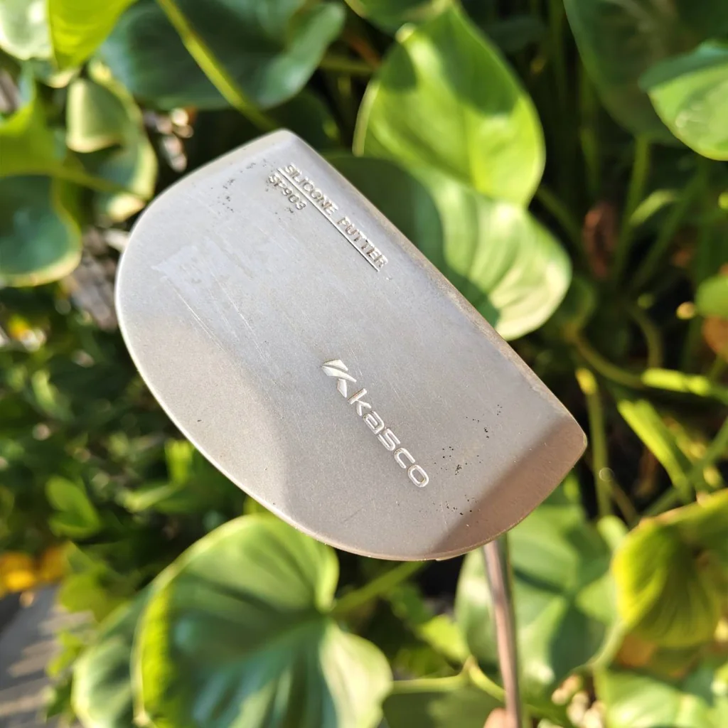 PUTTER KASCO SILICONE SF903 ทรงมอลเล็ต พร้อมเส้นเล็งอย่างดี พัตต์ง่าย คุมไลน์มั่นใจ ฟีลนุ่ม! PUTTER KASCO SILICONE SF903 ทรงมอลเล็ต พร้อมเส้นเล็งอย่างดี พัตต์ง่าย คุมไลน์มั่นใจ ฟีลนุ่ม!