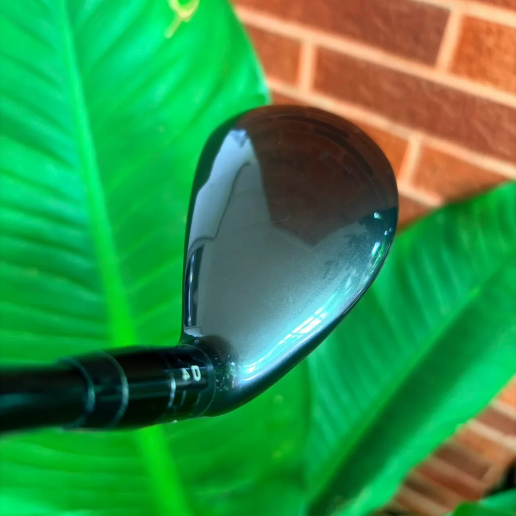 HYBRID Titleist 818 H1 21 องศา ขีดสุดแห่งความแม่นยำและการชดเชยความผิดพลาดระดับสูงสุด HYBRID Titleist 818 H1 21 องศา ขีดสุดแห่งความแม่นยำและการชดเชยความผิดพลาดระดับสูงสุด