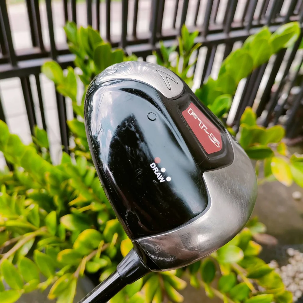Driver Callaway FT-5 DRAW ก้าน FUJIKURA FIT-ON FLEX R เป็นรุ่น DRAW ช่วยแก้ไขปัญหา ท่านที่ชอบตีเฟดโดยเฉพาะ ให้กลับมาตีตรงและได้ระยะ ได้อย่างเต็มที่ ไม้กอล์ฟพรีเมี่ยมมือสอง ของแท้ By NakaraLuxurious Driver Callaway FT-5 DRAW ก้าน FUJIKURA FIT-ON FLEX R เป็นรุ่น DRAW ช่วยแก้ไขปัญหา ท่านที่ชอบตีเฟดโดยเฉพาะ ให้กลับมาตีตรงและได้ระยะ ได้อย่างเต็มที่ ไม้กอล์ฟพรีเมี่ยมมือสอง ของแท้ By NakaraLuxurious