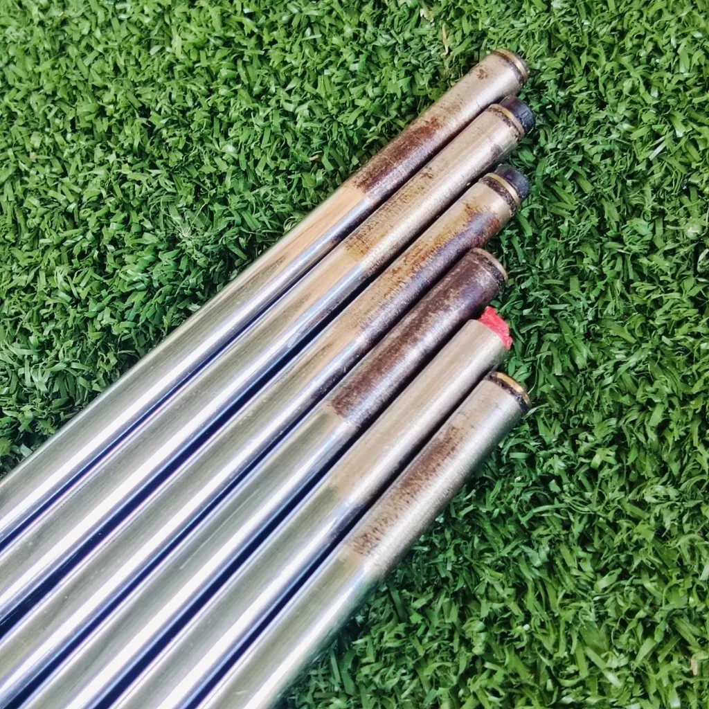 ก้านชุดเหล็ก NS PRO 950 FLEX R มือสองสภาพงาม ถอดออกจากชุดเหล็ก ของ Callaway ติดกริพกึ่งผ้าใบมาด้วยทั้งชุด เป็นของเหล็ก 5 - 9 และ PW ก้านไม้กอล์ฟพรีเมี่ยมมือสอง ของแท้ By NakaraLuxurious ก้านชุดเหล็ก NS PRO 950 FLEX R มือสองสภาพงาม ถอดออกจากชุดเหล็ก ของ Callaway ติดกริพกึ่งผ้าใบมาด้วยทั้งชุด เป็นของเหล็ก 5 - 9 และ PW ก้านไม้กอล์ฟพรีเมี่ยมมือสอง ของแท้ By NakaraLuxurious