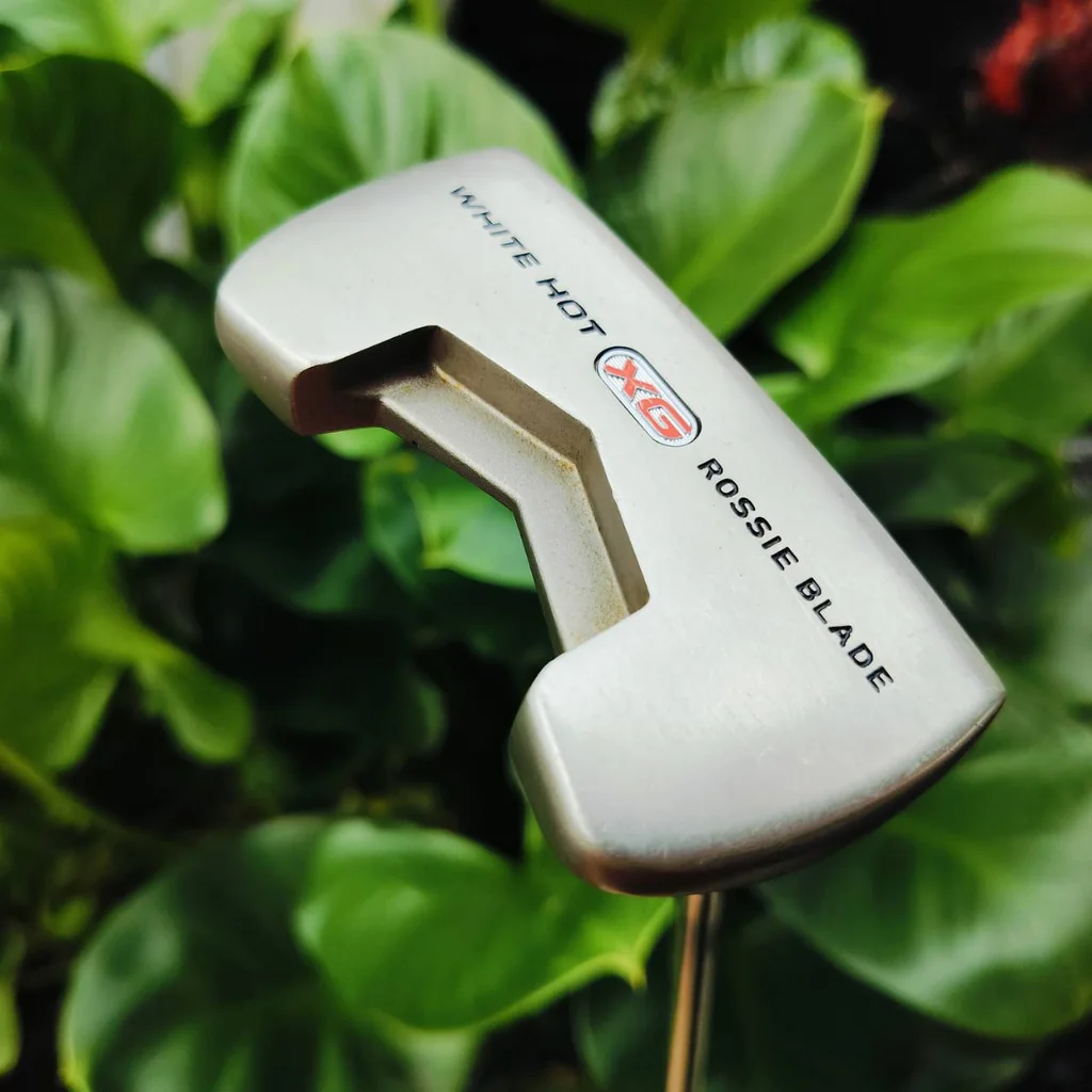PUTTER ODYSSEY WHITE HOT XG ROSSIE BLADE ความยาว 34 นิ้ว หน้าสัมผัสของ XG ทั้งนุ่มและเกาะไลน์ ไม้กอล์ฟพรีเมี่ยมมือสอง ของแท้ By NakaraLuxurious PUTTER ODYSSEY WHITE HOT XG ROSSIE BLADE ความยาว 34 นิ้ว หน้าสัมผัสของ XG ทั้งนุ่มและเกาะไลน์ ไม้กอล์ฟพรีเมี่ยมมือสอง ของแท้ By NakaraLuxurious