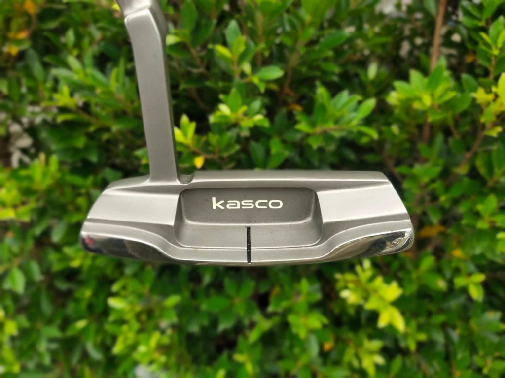 PUTTER KASCO DIMPALS ของผู้หญิง สภาพไม้สวยมาก น้ำหนักดีมากๆ และหน้า MILLED เกาะไลน์มาก ความยาว 33 นิ้ว PUTTER KASCO DIMPALS ของผู้หญิง สภาพไม้สวยมาก น้ำหนักดีมากๆ และหน้า MILLED เกาะไลน์มาก ความยาว 33 นิ้ว