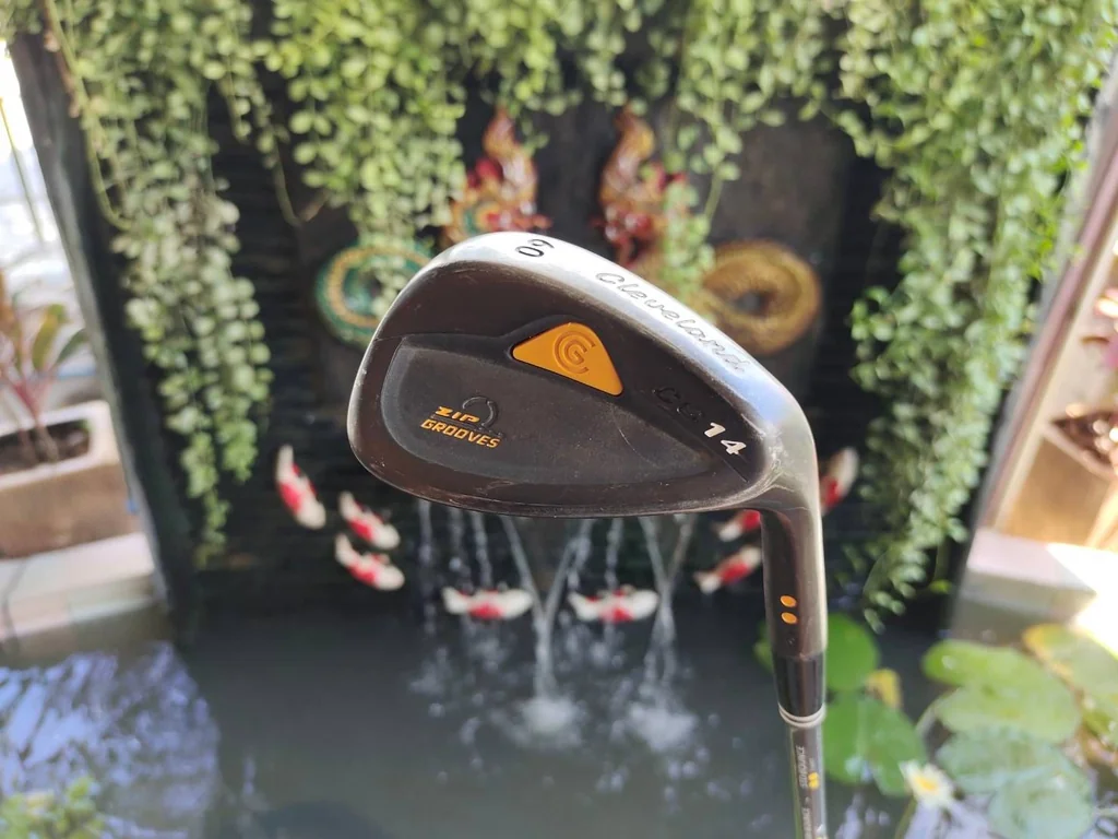 WEDGE CLEVELAND ZIPGROOVE องศา 60 ใบลมดำสวยมากๆ WEDGE CLEVELAND ZIPGROOVE องศา 60 ใบลมดำสวยมากๆ