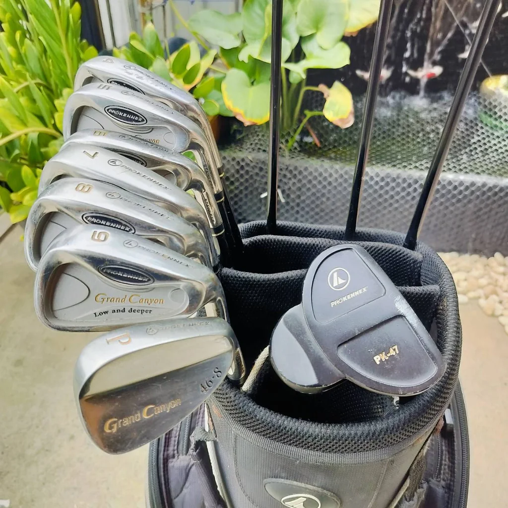 FULLSET PROKENNEX GRAND CANYON ถุงกอล์ฟตรงรุ่น พร้อมออกรอบเลยค่ะ ไม้กอล์ฟพรีเมี่ยมมือสอง ของแท้ By NakaraLuxurious FULLSET PROKENNEX GRAND CANYON ถุงกอล์ฟตรงรุ่น พร้อมออกรอบเลยค่ะ ไม้กอล์ฟพรีเมี่ยมมือสอง ของแท้ By NakaraLuxurious