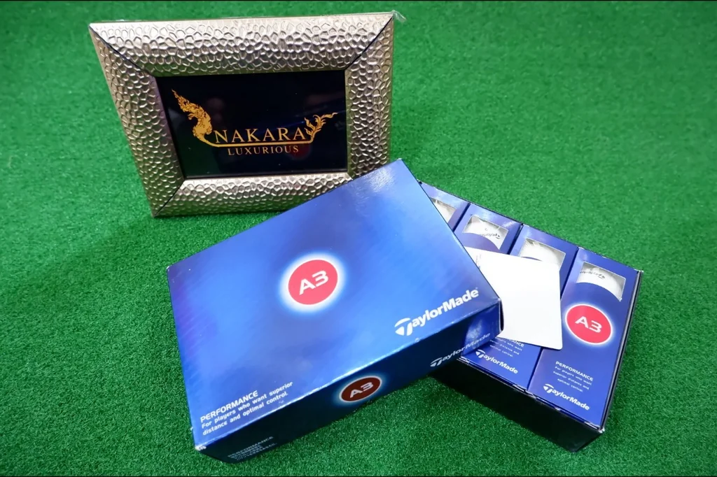 ลูกกอล์ฟ taylormade A3 ลูกกอล์ฟ taylormade A3