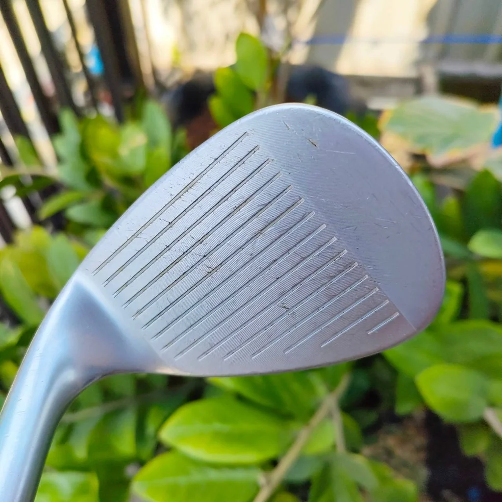 WEDGE TITLELIST VOKEY TVD56 SPIN MILLED องศา 56 M ก้าน DYNAMIC GOLD S200 โหดที่สุดของแจ้!!! รุ่นจักรแดง!!! ไม้กอล์ฟพรีเมี่ยมมือสอง By NakaraLuxurious WEDGE TITLELIST VOKEY TVD56 SPIN MILLED องศา 56 M ก้าน DYNAMIC GOLD S200 โหดที่สุดของแจ้!!! รุ่นจักรแดง!!! ไม้กอล์ฟพรีเมี่ยมมือสอง By NakaraLuxurious