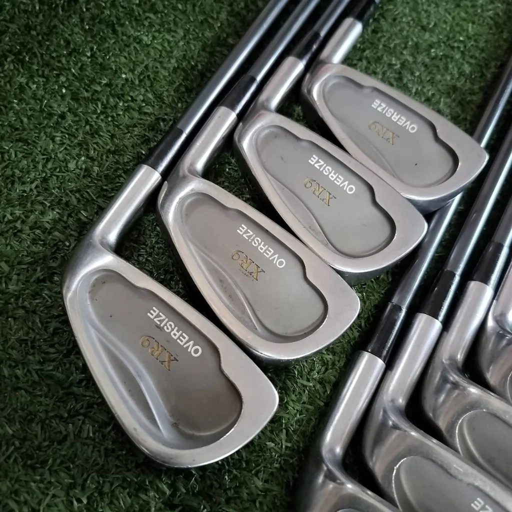 ** ขาดเหล็ก 7 ** ชุดเหล็ก MIZUNO XR9 OVERSIZE มีเหล็ก 3 4 5 6 8 9 P S ค่ะ ก้านกราไฟต์ MIZUNO FLEX SR ก้านเดิมทั้งหมด กราไฟต์สุดยอดคุณภาพ ไม้กอล์ฟพรีเมี่ยมมือสอง ของแท้ By NakaraLuxurious ** ขาดเหล็ก 7 ** ชุดเหล็ก MIZUNO XR9 OVERSIZE มีเหล็ก 3 4 5 6 8 9 P S ค่ะ ก้านกราไฟต์ MIZUNO FLEX SR ก้านเดิมทั้งหมด กราไฟต์สุดยอดคุณภาพ ไม้กอล์ฟพรีเมี่ยมมือสอง ของแท้ By NakaraLuxurious