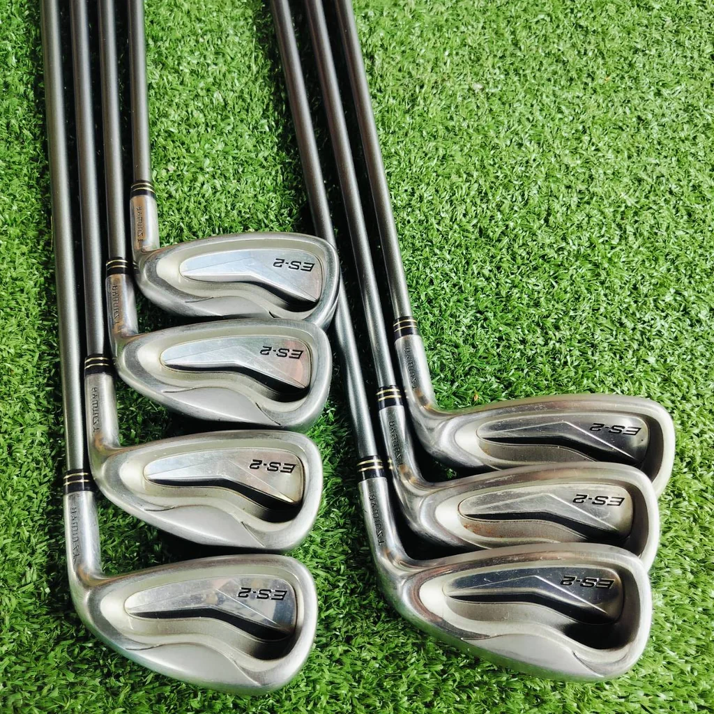 ชุดเหล็ก TSURUYA ES-2 ก้าน TSURUYA ES-2 FLEX R สภาพดีมาก ตีดีมาก วัสดุดี ตีนุ่มนวล ฟีลลิ่งดีมาก ก้านเบา ไม้กอล์ฟพรีเมี่ยมมือสอง ของแท้ By NakaraLuxurious