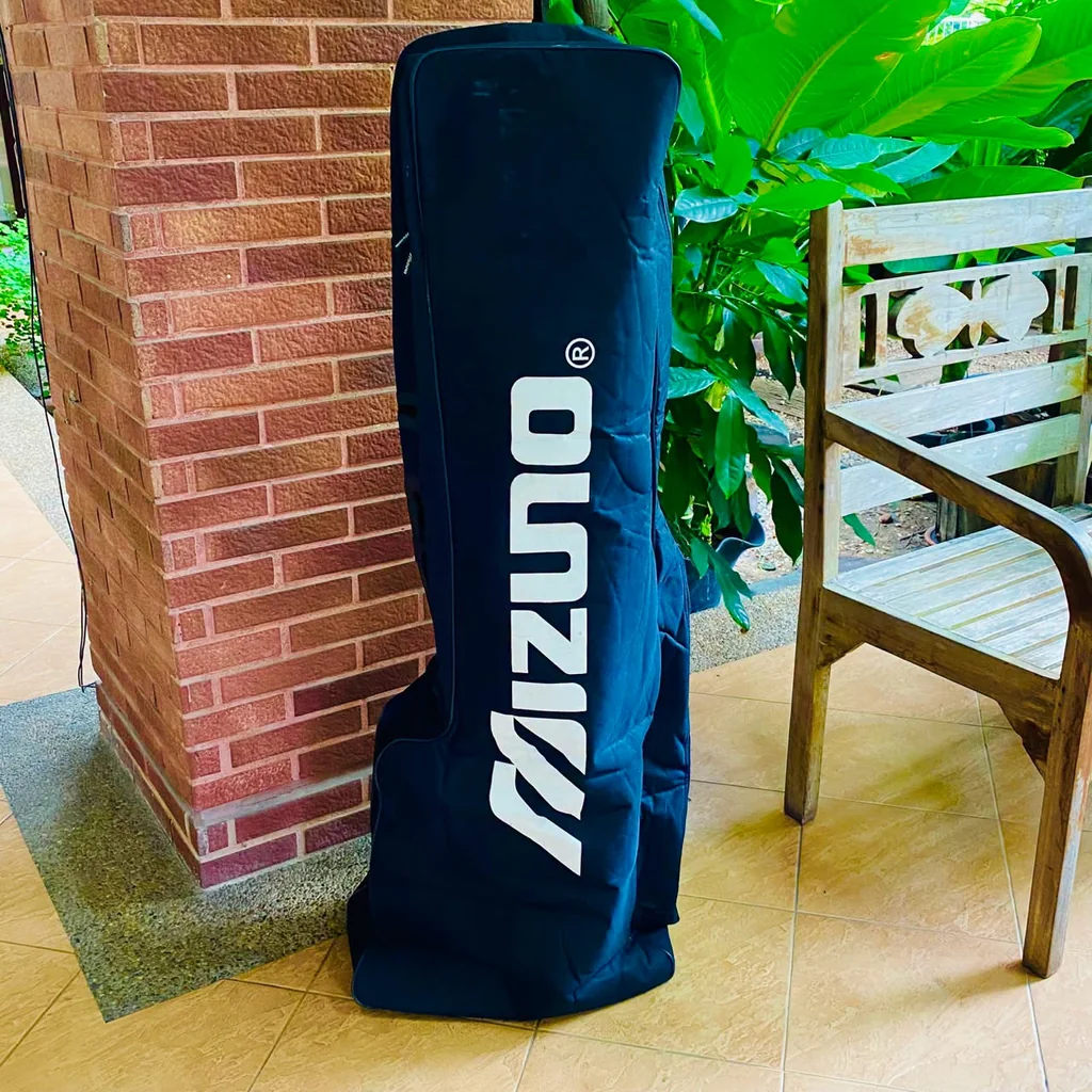 ถุงคลุมเดินทาง MIZUNO Golf Travel Cover สีดำดุดัน ปกป้องถุงกอล์ฟราคาแพงอย่างมั่นใจ! ถุงคลุมเดินทาง MIZUNO Golf Travel Cover สีดำดุดัน ปกป้องถุงกอล์ฟราคาแพงอย่างมั่นใจ!
