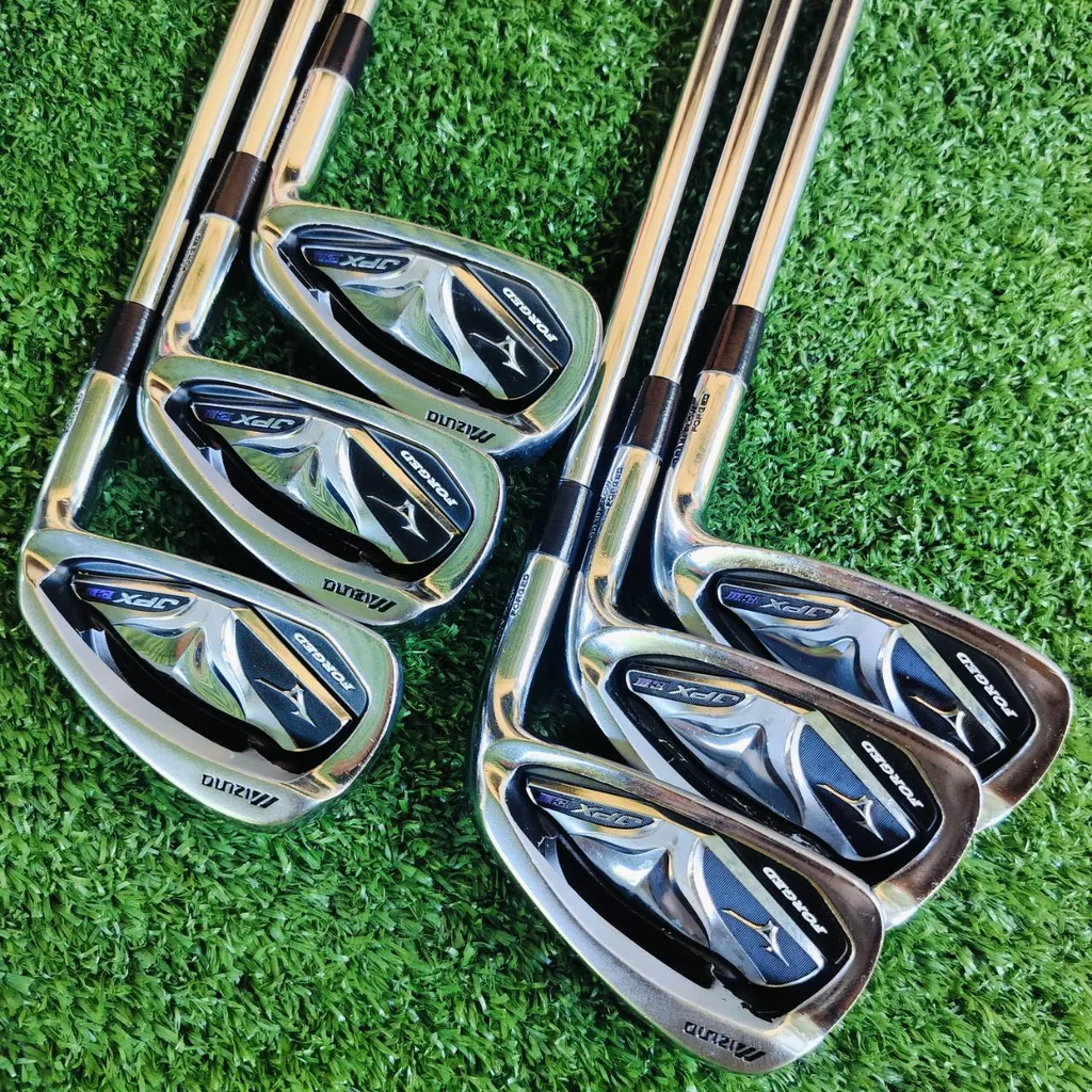 ชุดเหล็ก Mizuno JPX EIII Forged ชุดเหล็กตัวท๊อปสูงสุดของ MIZUNO วัสดุ GRAIN FLOW FORGED ฟีลลิ่งสุดนุ่ม ไม้กอล์ฟพรีเมี่ยมมือสอง ของแท้ By NakaraLuxurious