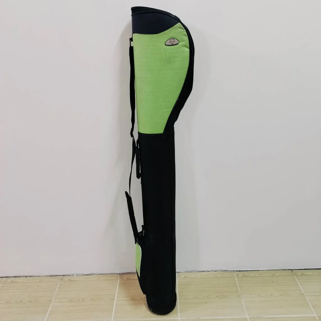 ถุงกอล์ฟ HALFSET สีดำ เขียว ถุงแบบแข็ง สำหรับซ้อมไดร์ฟ หรือเดินทางก็แข็งแรงมาก จัดชุดเหล็กขึ้นเครื่องบิน หรือรถที่นำถุงกอล์ฟไปตีต่างจังหวัด ประหยัดเนื้อที่มากเลยค่ะ ถุงกอล์ฟ HALFSET สีดำ เขียว ถุงแบบแข็ง สำหรับซ้อมไดร์ฟ หรือเดินทางก็แข็งแรงมาก จัดชุดเหล็กขึ้นเครื่องบิน หรือรถที่นำถุงกอล์ฟไปตีต่างจังหวัด ประหยัดเนื้อที่มากเลยค่ะ