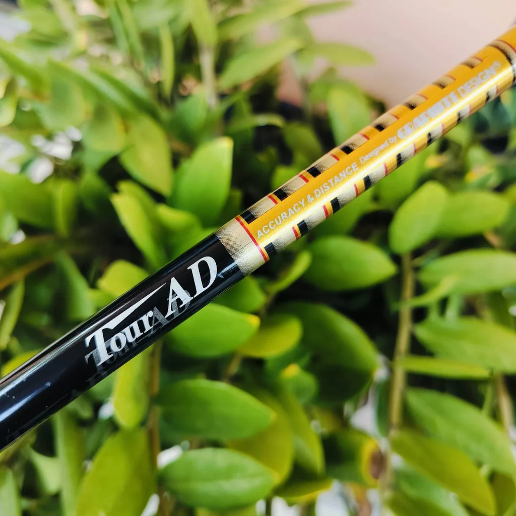 UT ROKKO SH ตีไกลมากจริงๆ องศา 24 มากับก้าน TOUR AD FLEX S หัว + ก้าน พรีเมี่ยมมากๆ ตีง่าย และแม่นยำ ได้ระยะที่เกินคาดแน่นอน ไม้กอล์ฟพรีเมี่ยมมือสอง ของแท้ By NakaraLuxurious UT ROKKO SH ตีไกลมากจริงๆ องศา 24 มากับก้าน TOUR AD FLEX S หัว + ก้าน พรีเมี่ยมมากๆ ตีง่าย และแม่นยำ ได้ระยะที่เกินคาดแน่นอน ไม้กอล์ฟพรีเมี่ยมมือสอง ของแท้ By NakaraLuxurious