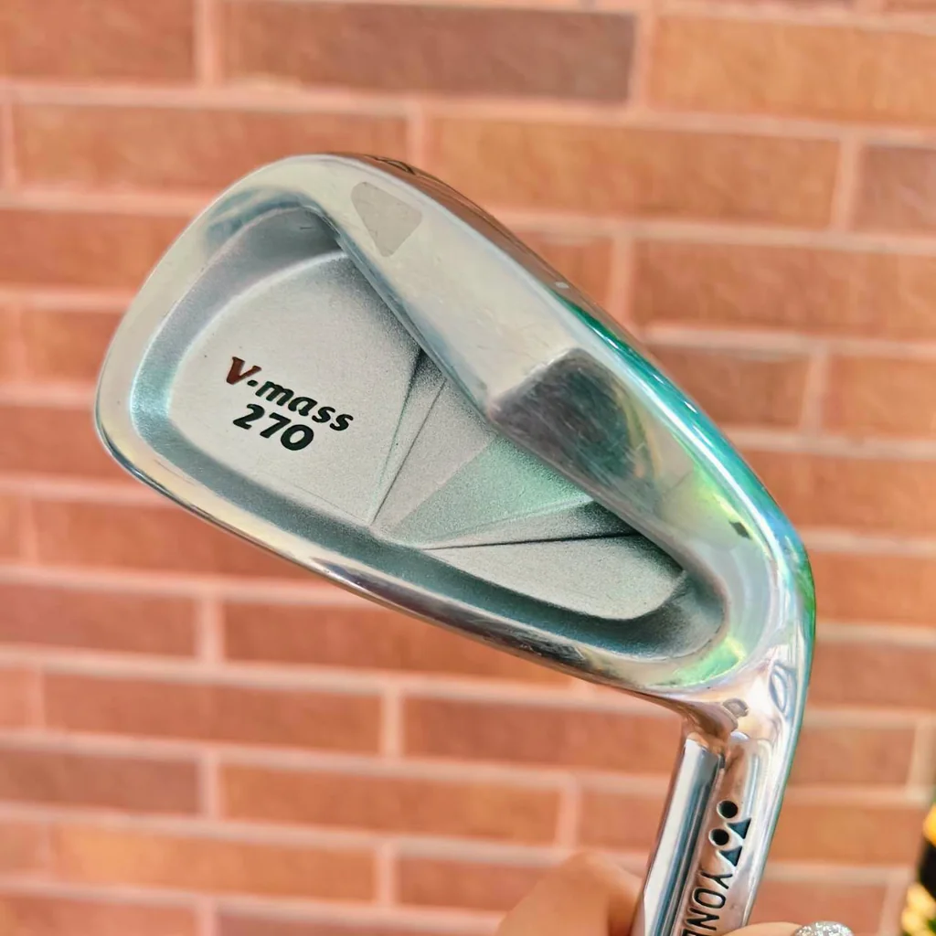 Iron Set Yonex V-mass 270 ก้านกราไฟต์เดิม ๆ FLEX R เหมาะสำหรับนักกอล์ฟทุกระดับ! Iron Set Yonex V-mass 270 ก้านกราไฟต์เดิม ๆ FLEX R เหมาะสำหรับนักกอล์ฟทุกระดับ!