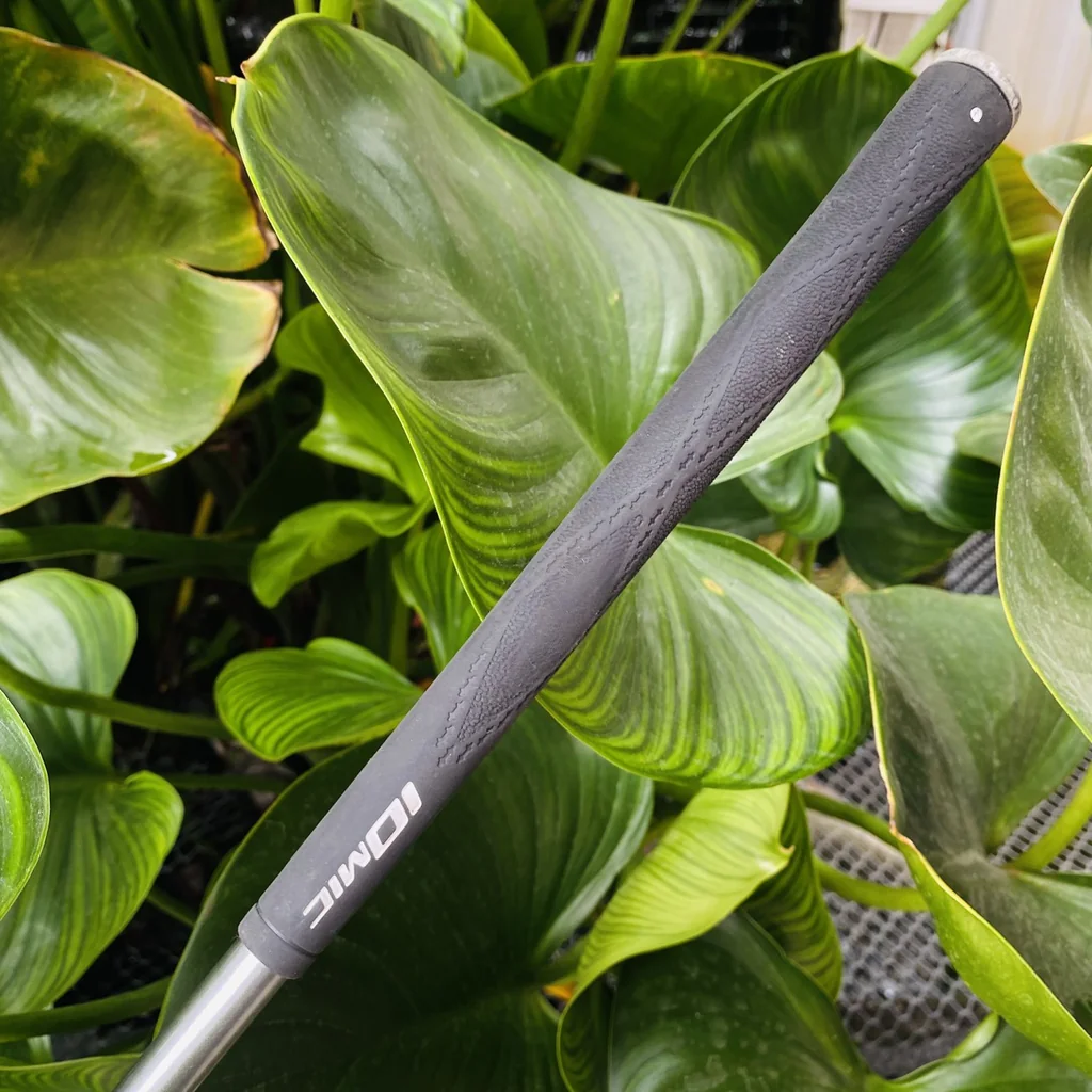 PW Maruman Shuttle NX-1 – หน้าเด้ง ตีง่าย สปินดีมาก!🏌️♂️ แม้ตีไม่โดนกลางหน้าไม้ ลูกก็ยังไปได้ระยะ PW Maruman Shuttle NX-1 – หน้าเด้ง ตีง่าย สปินดีมาก!🏌️♂️ แม้ตีไม่โดนกลางหน้าไม้ ลูกก็ยังไปได้ระยะ