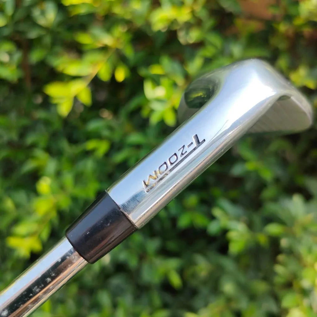 AW T-ZOOM X07 BALANCE FACE FORGED องศา 52 เหล็ก FORGED CAVITY ตีง่ายจัดๆ สำหรับท่านที่ชิพแม่แม่น แชงค์บ่อย อยากได้เวดที่ตีสบายๆ 80 - 100 หลา นุ่มๆ ตกหยุดถอยหลังเหมือนกันครับ