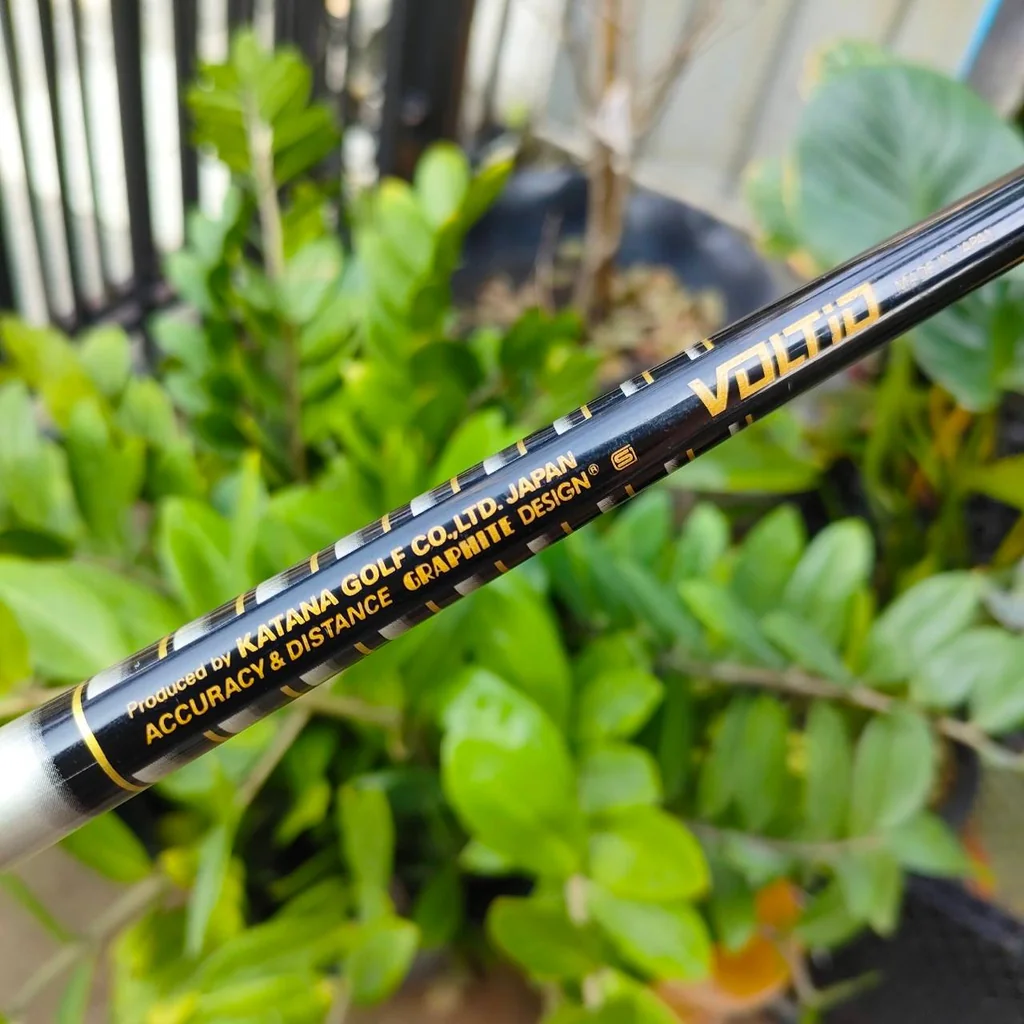 FW5 KATANA VOLTIO องศา 19 ก้าน TOUR AD VT-F5 FLEX R เจ้าของเดิมไปทำสี CUSTOM มา ก้าน TOUR AD รุ่นนี้พรีเมี่ยมญี่ปุ่น ไม้กอล์ฟมือสอง ของแท้ BY NakaraLuxurious