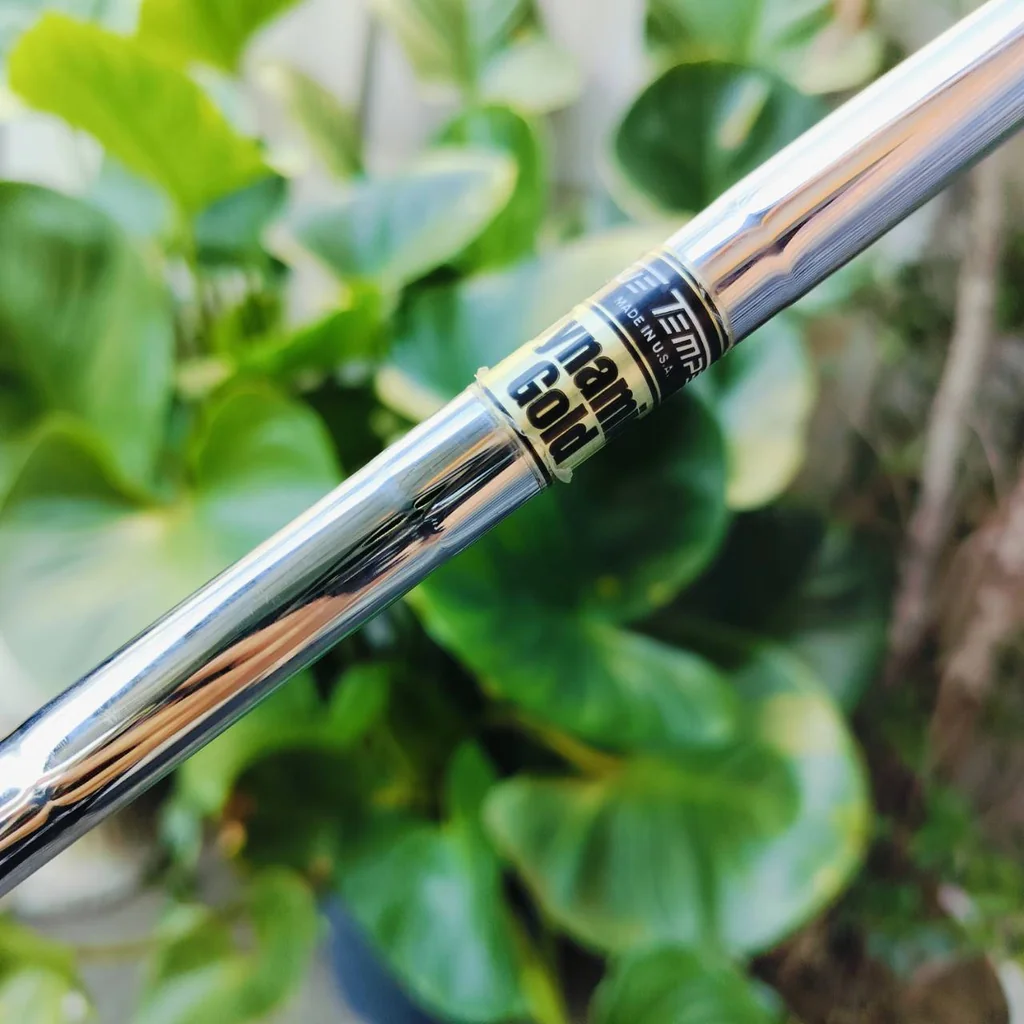 ชุดเหล็ก Titleist CB FORGED 712 ก้าน DYNAMIC GOLD X100 ก้านแข็งตีมันส์ใส่ได้เต็มๆ ตีแรงเอาอยู่ เหล็ก FORGED สุดพรีเมี่ยม และ มี CAVITY ชดเชยสูง ไม้กอล์ฟพรีเมี่ยมมือสอง ของแท้ By NakaraLuxurious ชุดเหล็ก Titleist CB FORGED 712 ก้าน DYNAMIC GOLD X100 ก้านแข็งตีมันส์ใส่ได้เต็มๆ ตีแรงเอาอยู่ เหล็ก FORGED สุดพรีเมี่ยม และ มี CAVITY ชดเชยสูง ไม้กอล์ฟพรีเมี่ยมมือสอง ของแท้ By NakaraLuxurious