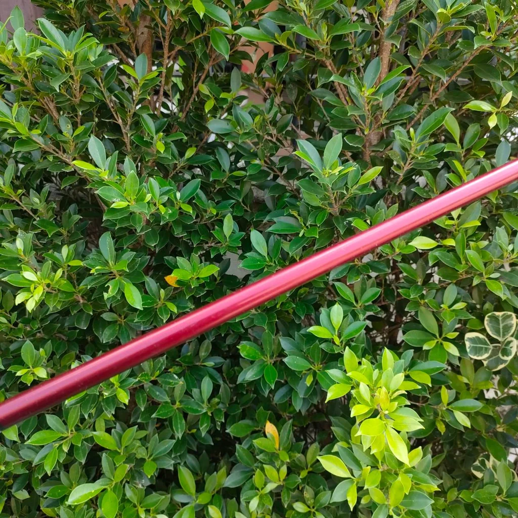 ก้าน HYBRID TAYLORMADE R9 ความยาวเฉพาะก้าน 39.5 นิ้ว มีกริพ Taylormade ติดมาด้วยครับ ก้าน HYBRID TAYLORMADE R9 ความยาวเฉพาะก้าน 39.5 นิ้ว มีกริพ Taylormade ติดมาด้วยครับ