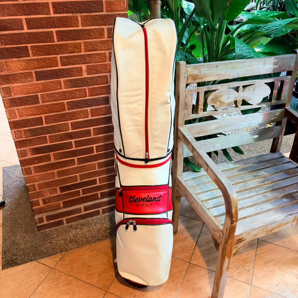 Golf Bag Cleveland GOLF [Cart Bag - White/Red/Black Premium Design] .จุของได้เต็มพิกัด