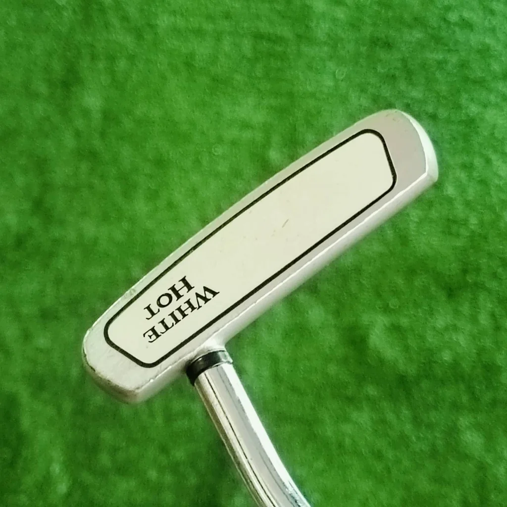 PUTTER ODYSSEY WHITE HOT #5 ยาว 34 นิ้ว สวยเดิมๆเลยค่ะ กริพเดิม หน้าอินเซิร์ท นุ่มนวล ทรงมอลเล็ต ชดเชยความผิดพลาดสูง ไม้กอล์ฟพรีเมี่ยมมือสอง ของแท้ By NakaraLuxurious PUTTER ODYSSEY WHITE HOT #5 ยาว 34 นิ้ว สวยเดิมๆเลยค่ะ กริพเดิม หน้าอินเซิร์ท นุ่มนวล ทรงมอลเล็ต ชดเชยความผิดพลาดสูง ไม้กอล์ฟพรีเมี่ยมมือสอง ของแท้ By NakaraLuxurious