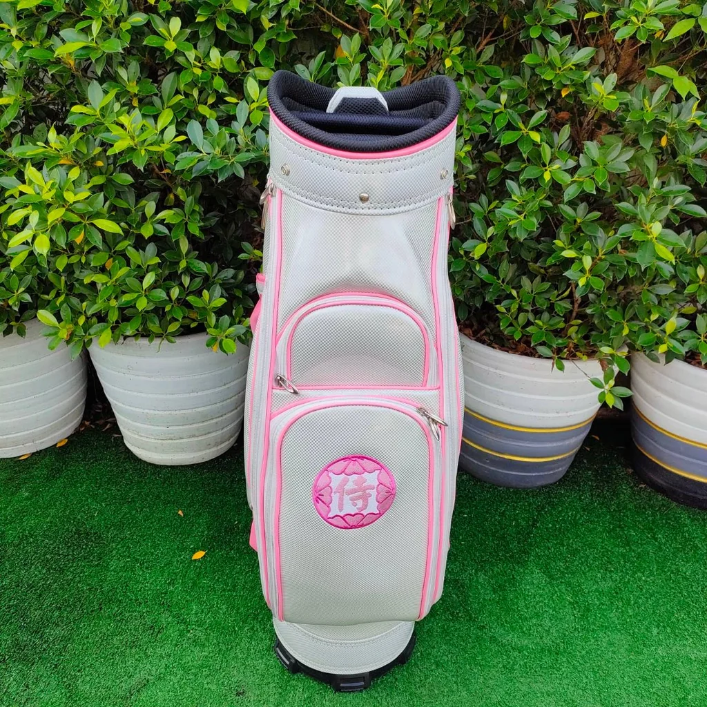 ถุงกอล์ฟ SAMURAI GOLF หนังเเก้ว มือสอง สวยนางฟ้า สีขาวชมพู ของจริงสวยมาก ถุงกอล์ฟ SAMURAI GOLF หนังเเก้ว มือสอง สวยนางฟ้า สีขาวชมพู ของจริงสวยมาก