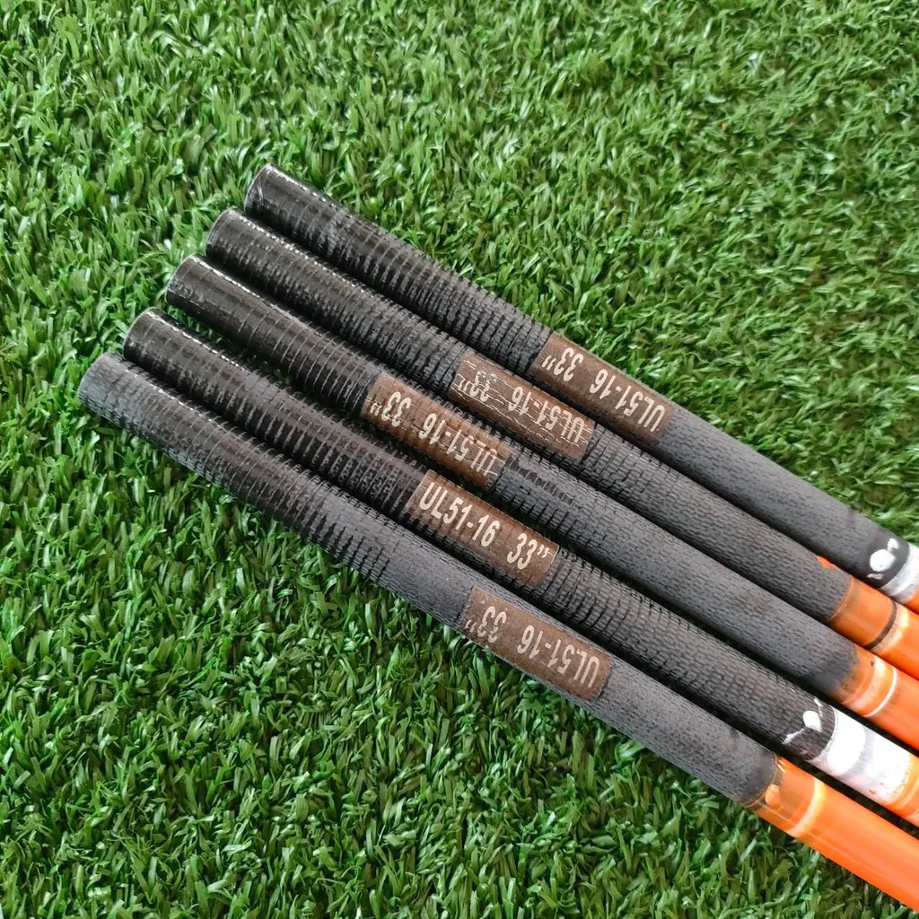 **ก้านไม้กอล์ฟเด็กสำหรับใส่หัวไม้** ก้าน U.S.KIDS GOLF ULTRA 51 LIGHT WT-20 ความยาว 33 นิ้ว มือหนึ่ง ของแท้ BY NakaraLuxurious **ก้านไม้กอล์ฟเด็กสำหรับใส่หัวไม้** ก้าน U.S.KIDS GOLF ULTRA 51 LIGHT WT-20 ความยาว 33 นิ้ว มือหนึ่ง ของแท้ BY NakaraLuxurious