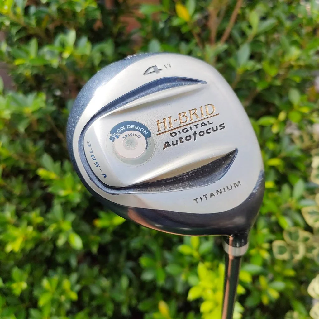 FW4 HI-BRID DIGITAL AUTOTOCUS ก้านHI-BRID HB100 FLEX R องศา 17 วัสดุไทเทเนี่ยม เน้นตีง่าย ตีไกลครับ FW4 HI-BRID DIGITAL AUTOTOCUS ก้านHI-BRID HB100 FLEX R องศา 17 วัสดุไทเทเนี่ยม เน้นตีง่าย ตีไกลครับ