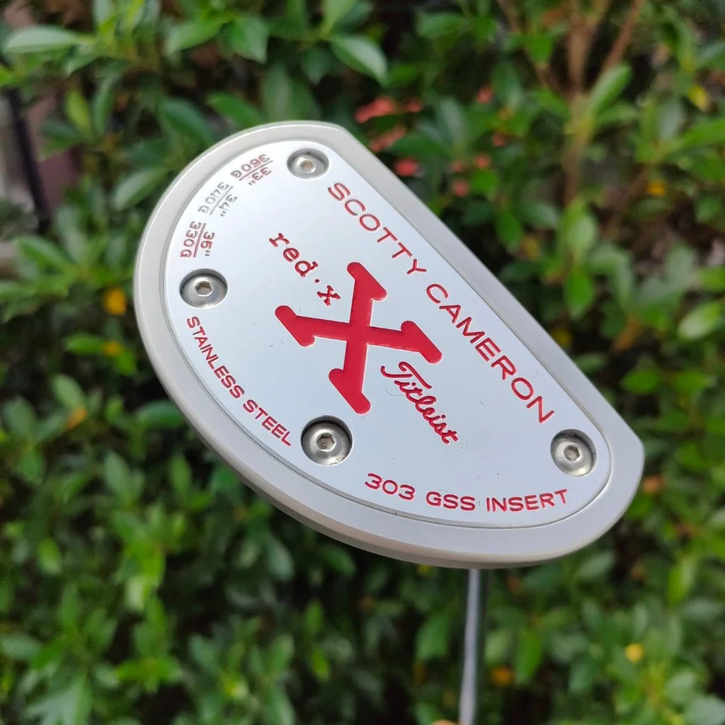 PUTTER TITLELIST SCOTTY CAMERON RED X 303 GSS INSERT ความยาว 34 นิ้ว สภาพสวยเดิมๆ PUTTER TITLELIST SCOTTY CAMERON RED X 303 GSS INSERT ความยาว 34 นิ้ว สภาพสวยเดิมๆ