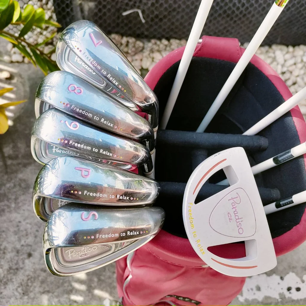 ไม้กอล์ฟครบชุดสำหรับผู้หญิง BRIDGESTONE PARADISO CL ชุดสุดพรีเมี่ยมจากประเทศญี่ปุ่น สำหรับคุณผู้หญิงที่อยากได้ไม้กอล์ฟ สไตล์พรีเมี่ยม น้ำหนักเบาสบาย และช่วยให้ท่านนักกอล์ฟตีไกลขึ้น และตีโดนอย่างง่ายมากๆ เลยค่ะ ไม้กอล์ฟครบชุดสำหรับผู้หญิง BRIDGESTONE PARADISO CL ชุดสุดพรีเมี่ยมจากประเทศญี่ปุ่น สำหรับคุณผู้หญิงที่อยากได้ไม้กอล์ฟ สไตล์พรีเมี่ยม น้ำหนักเบาสบาย และช่วยให้ท่านนักกอล์ฟตีไกลขึ้น และตีโดนอย่างง่ายมากๆ เลยค่ะ