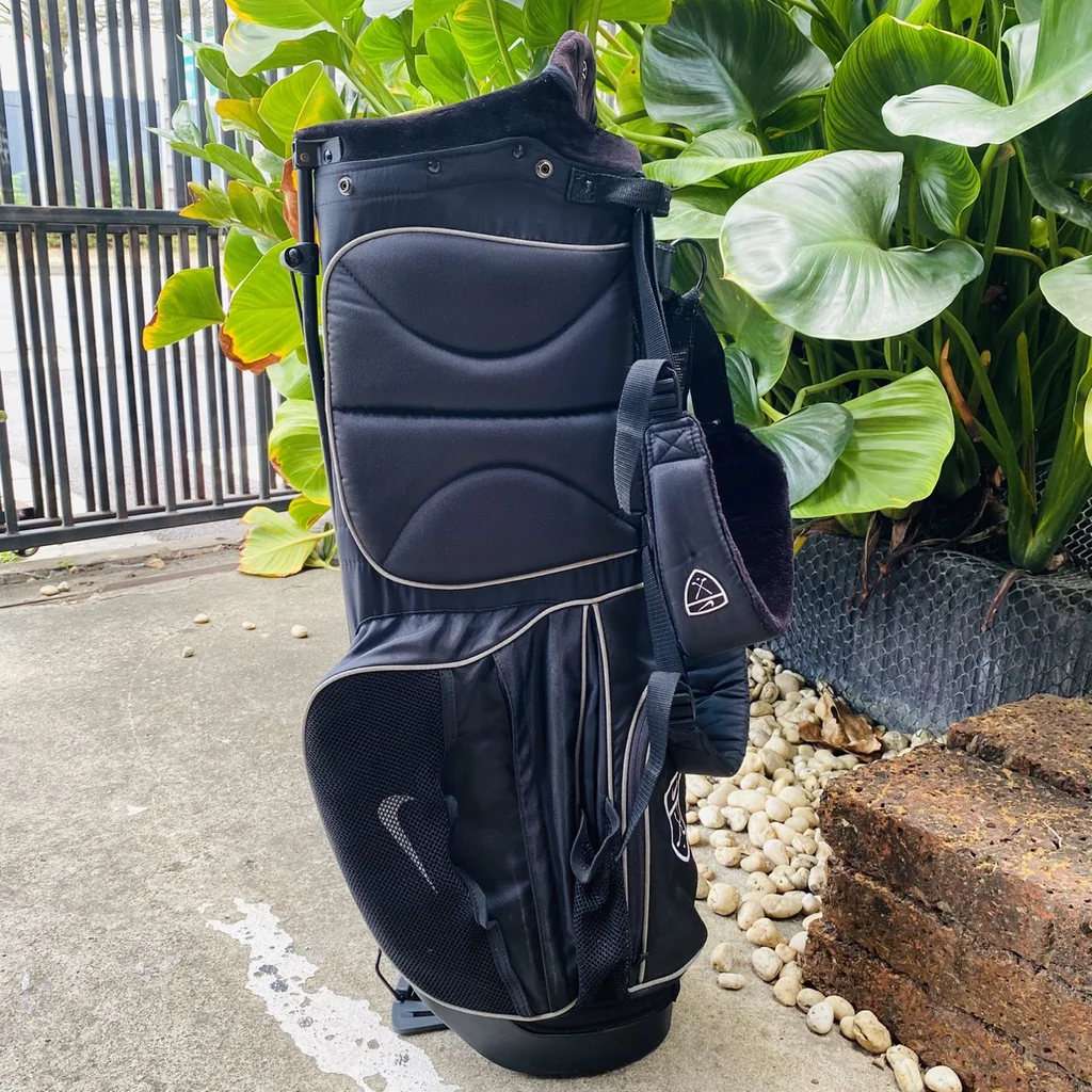 ✨ STAND BAG NIKE GOLF (ขาตั้ง) ✨ Nike รุ่นยอดนิยม ลุคเข้มขรึม ดุดัน สไตล์สปอร์ต 🔥 ✨ STAND BAG NIKE GOLF (ขาตั้ง) ✨ Nike รุ่นยอดนิยม ลุคเข้มขรึม ดุดัน สไตล์สปอร์ต 🔥