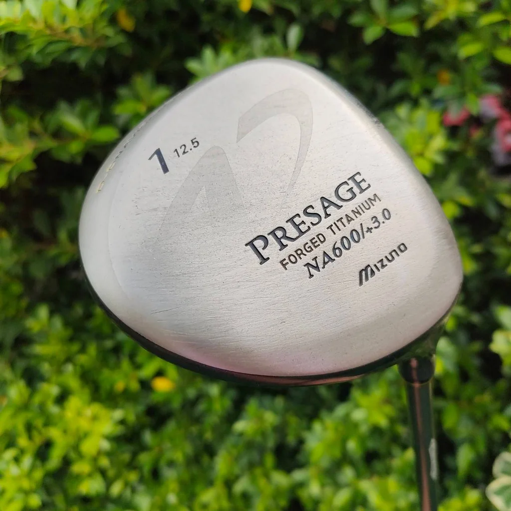 **ไม้กอล์ฟสำหรับผู้หญิง** DRIVER MIZUNO PRESAGE FORGED NA600/+3.0 องศา 15.5 ก้าน D-DNAVIGATION FLEX L ไม้พรีเมี่ยมญี่ปุ่น ตีง่ายและตีตรงมาก!! ไม้กอล์ฟมือสอง ของแท้ BY NakaraLuxurious **ไม้กอล์ฟสำหรับผู้หญิง** DRIVER MIZUNO PRESAGE FORGED NA600/+3.0 องศา 15.5 ก้าน D-DNAVIGATION FLEX L ไม้พรีเมี่ยมญี่ปุ่น ตีง่ายและตีตรงมาก!! ไม้กอล์ฟมือสอง ของแท้ BY NakaraLuxurious