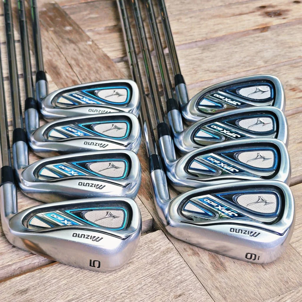 ชุดเหล็ก MIZUNO JPX800 ตีไกลสุดขอบสนาม ชดเชยความผิดพลาดดีเยี่ยม หน้าไม้เด้งให้ระยะที่ทรงพลัง! ชุดเหล็ก MIZUNO JPX800 ตีไกลสุดขอบสนาม ชดเชยความผิดพลาดดีเยี่ยม หน้าไม้เด้งให้ระยะที่ทรงพลัง!