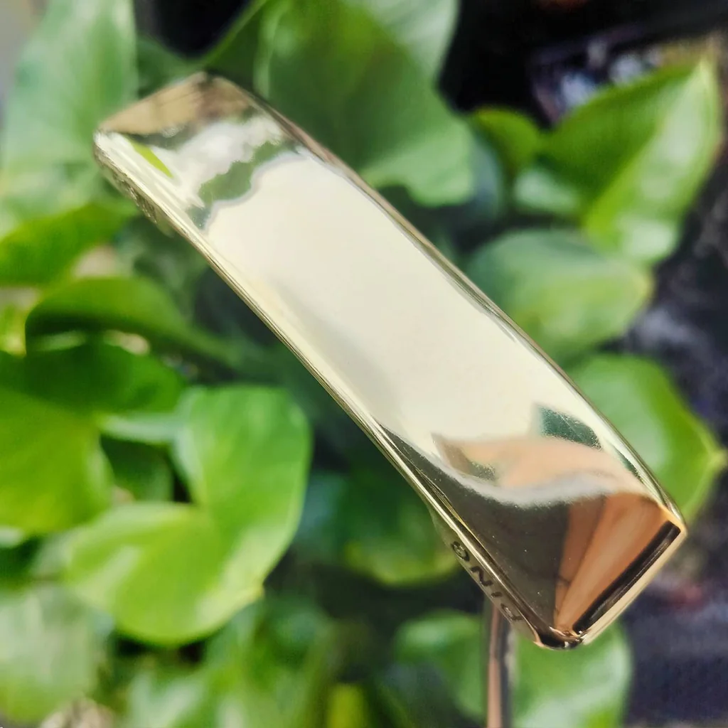 PUTTER PING ANSER 3 Phoenix, Arizona ความยาว 33 นิ้ว วัสดุทองเหลือง Brass แท้ๆเลยค่ะ ไม้กอล์ฟพรีเมี่ยมมือสอง ของแท้ By NakaraLuxurious PUTTER PING ANSER 3 Phoenix, Arizona ความยาว 33 นิ้ว วัสดุทองเหลือง Brass แท้ๆเลยค่ะ ไม้กอล์ฟพรีเมี่ยมมือสอง ของแท้ By NakaraLuxurious