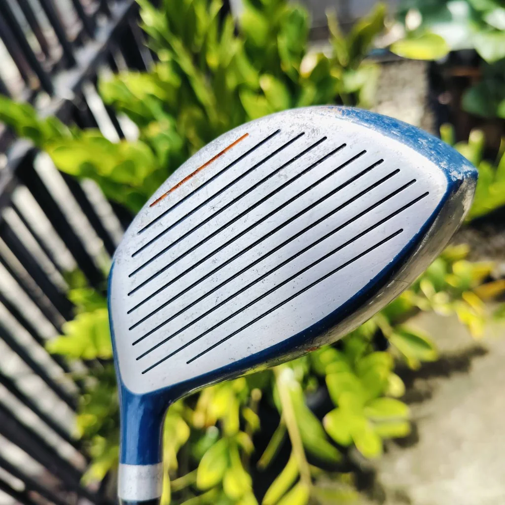 ***ไม้กอล์ฟเด็กครบชุด*** DUNLOP LOCO KID เหล็ก 7 ยาว 33 นิ้ว มีหัวไม้ถึง 3 หัว Driver และไม้ไฮบริดอีก 2 ไม้ ใช้ตีแทนเหล็กยาว ตีง่าย ไม้กอล์ฟพรีเมี่ยมญี่ปุ่นมือสอง ของแท้ By NakaraLuxurious ***ไม้กอล์ฟเด็กครบชุด*** DUNLOP LOCO KID เหล็ก 7 ยาว 33 นิ้ว มีหัวไม้ถึง 3 หัว Driver และไม้ไฮบริดอีก 2 ไม้ ใช้ตีแทนเหล็กยาว ตีง่าย ไม้กอล์ฟพรีเมี่ยมญี่ปุ่นมือสอง ของแท้ By NakaraLuxurious