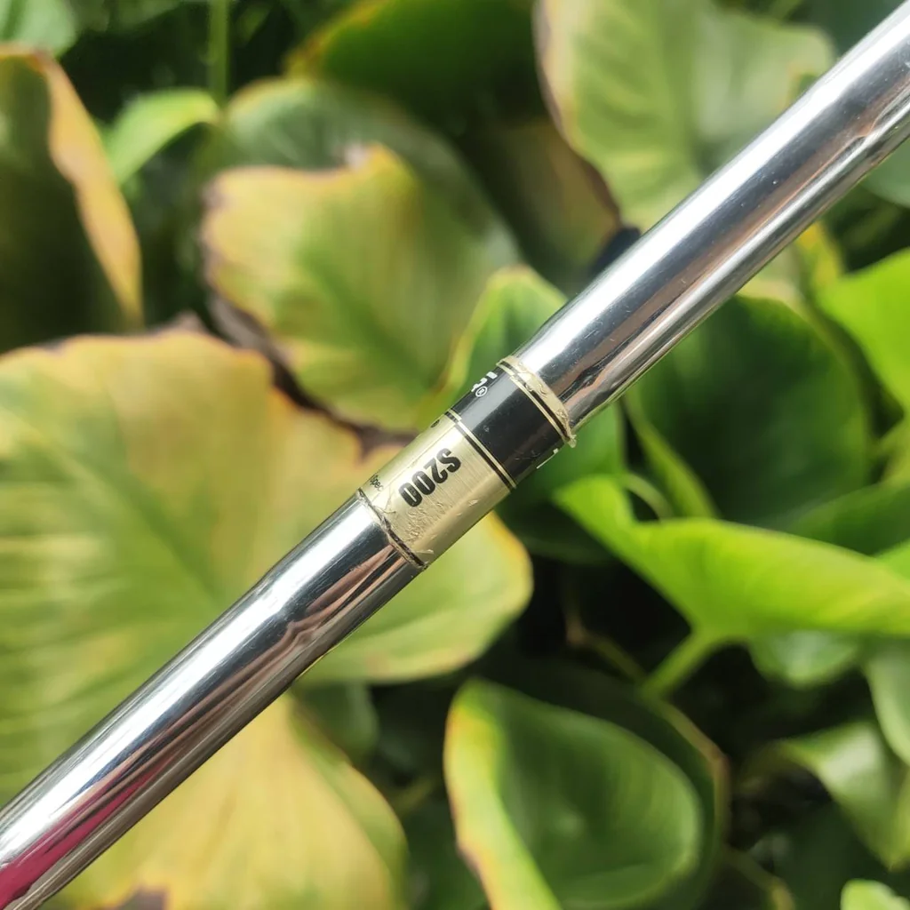 TITLEIST VOKEY DESIGN 256-10 OIL CAN 8620 หนึ่งในเวดจ์ระดับตำนานจาก Bob Vokey TITLEIST VOKEY DESIGN 256-10 OIL CAN 8620 หนึ่งในเวดจ์ระดับตำนานจาก Bob Vokey